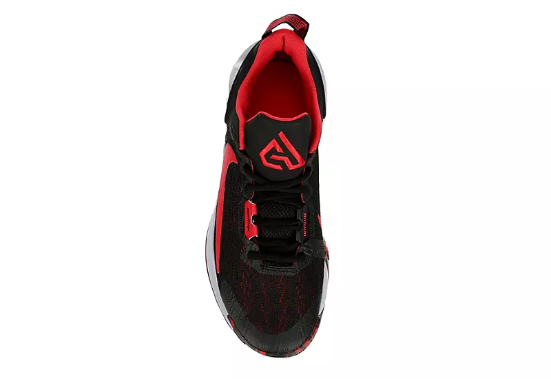 Nike Mens Giannis Immortality 2 Basketball Shoe - Black 6 Nike Mens Giannis Immortality 2 Basketball Shoe - Black - Image 6